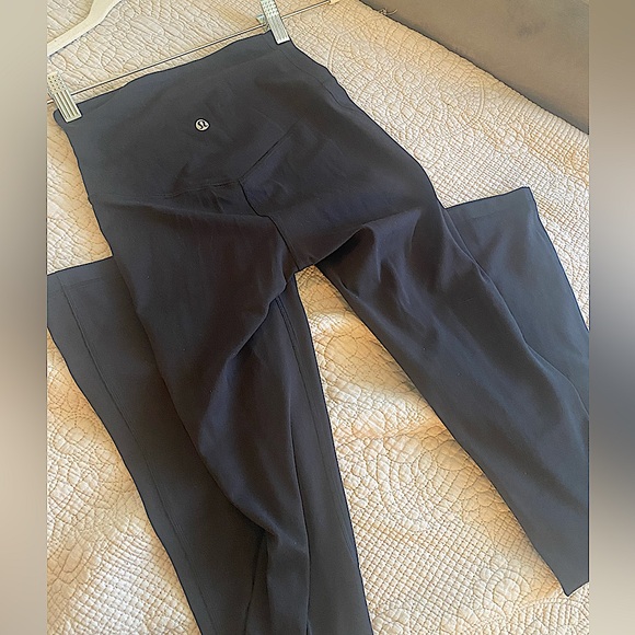 lululemon Align V-Waist Mini-Flare Pant - Picture 3 of 8